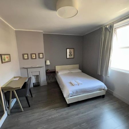 Petticoat Accommodations London Exterior photo