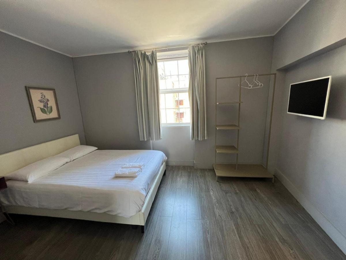 Petticoat Accommodations London Exterior photo